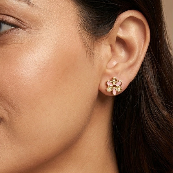 14 Kt Yellow Gold Diamond Earring