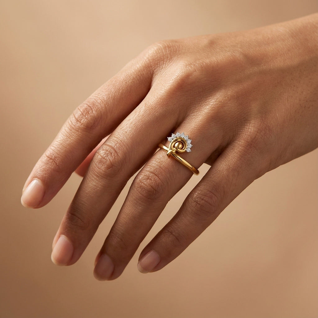 14 Kt Yellow Gold Diamond Ring