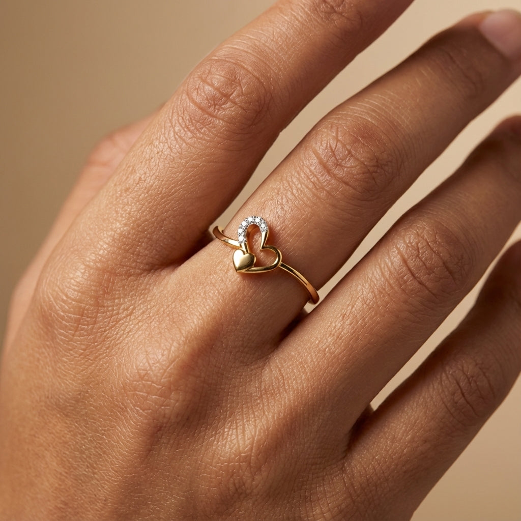 14 Kt Yellow Gold Diamond Ring