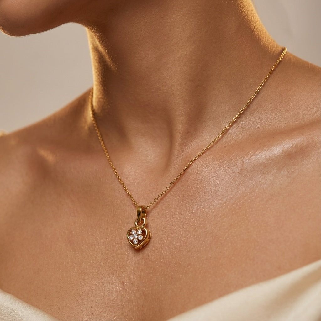 Minimal Heart Diamond Pendant
