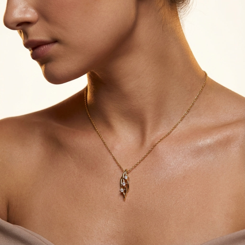 Tiara Diamond Pedant