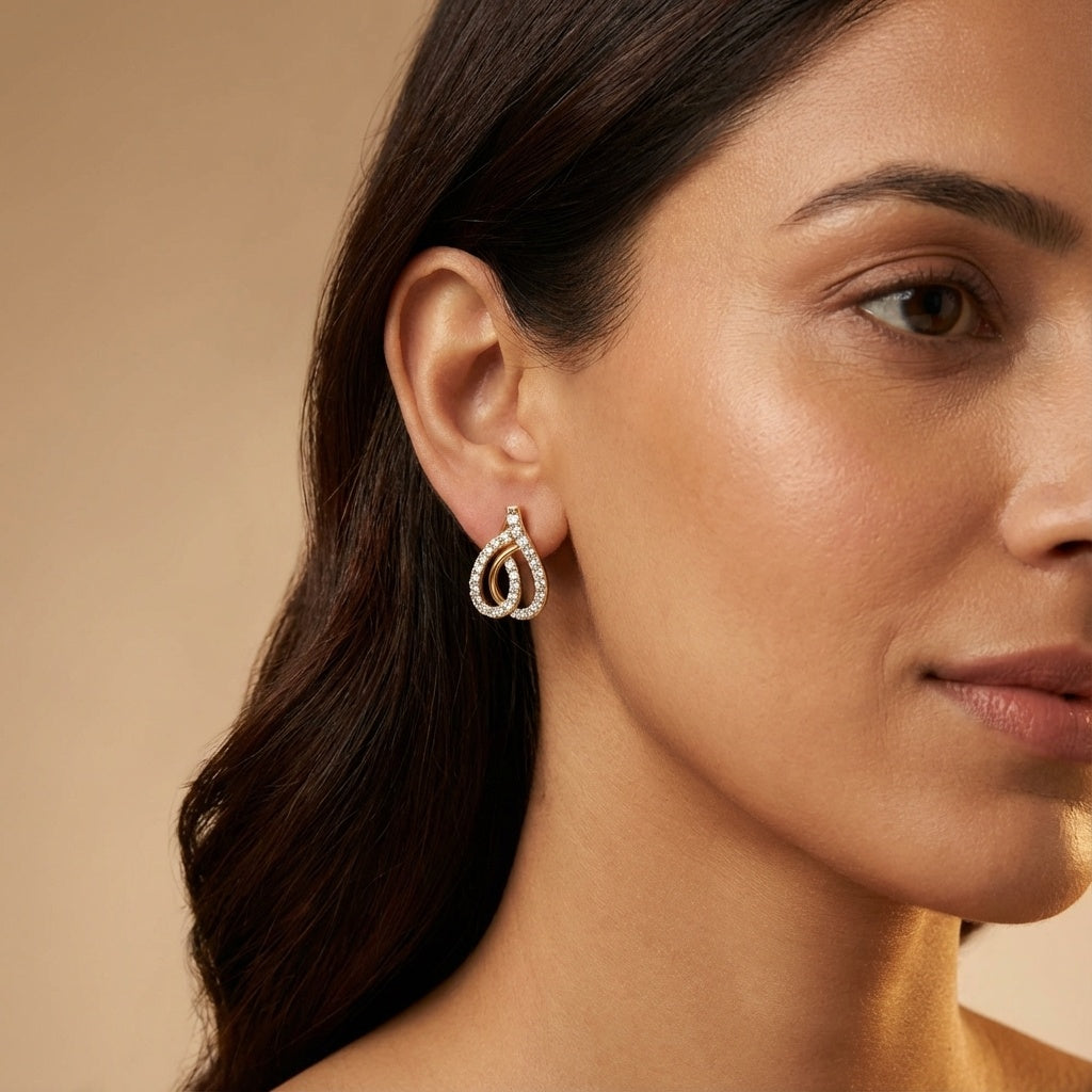 Traditional Diamond Earring