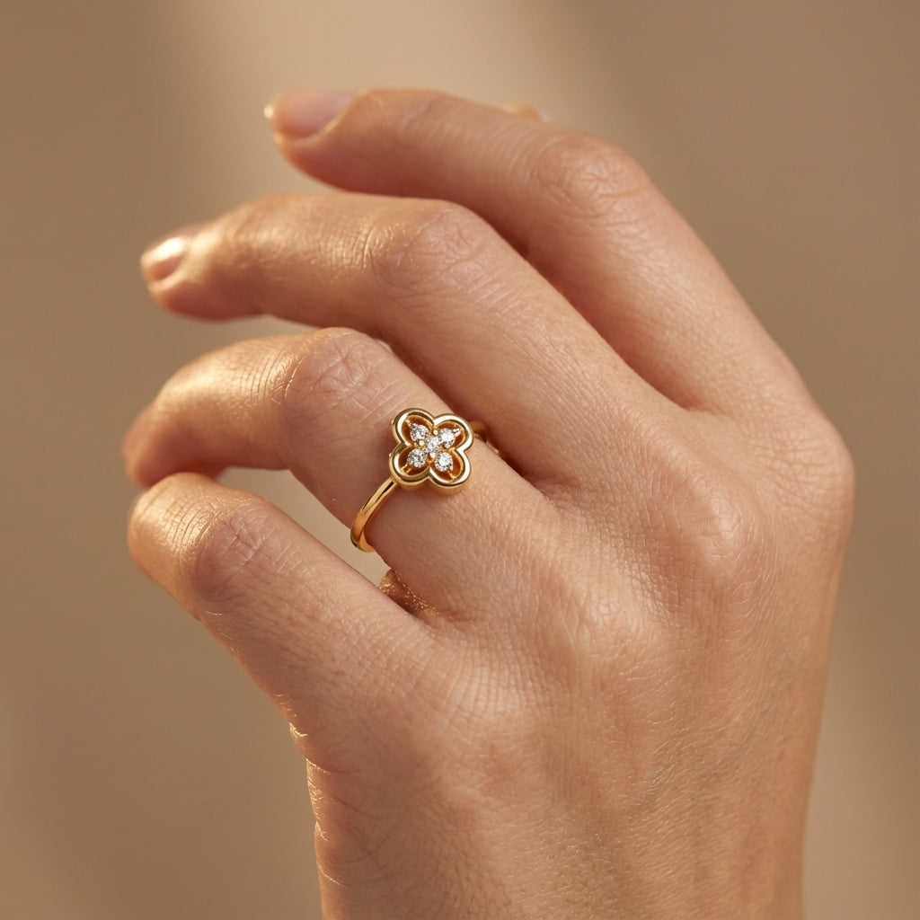 14 Kt Yellow Gold Diamond Ring