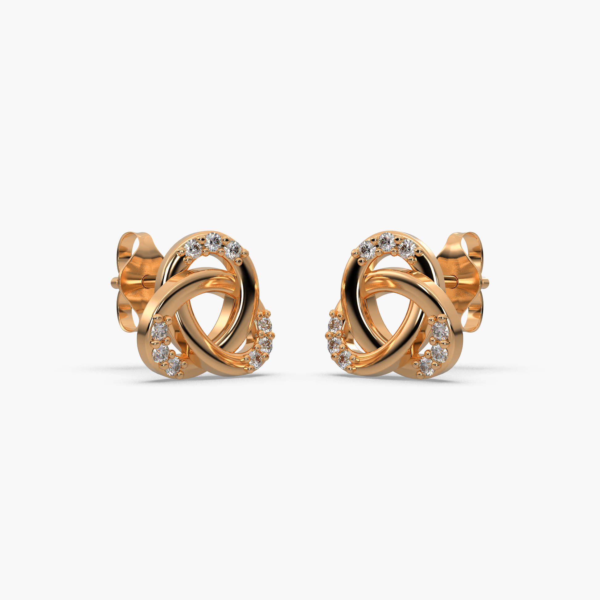 14 Kt Yellow Gold Diamond Earring