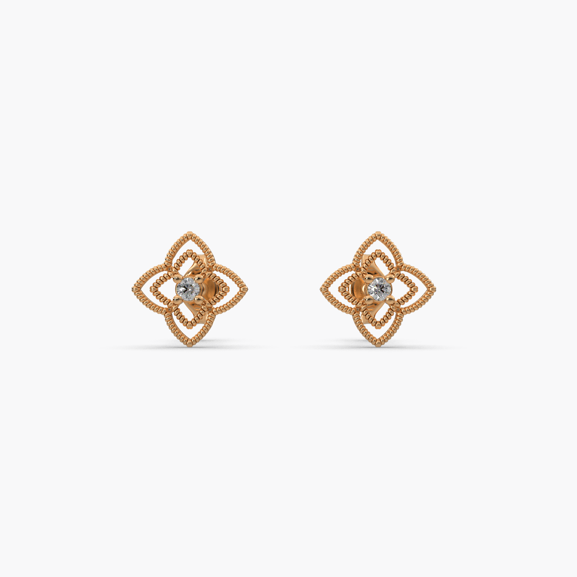 14 Kt Yellow Gold Diamond Earring