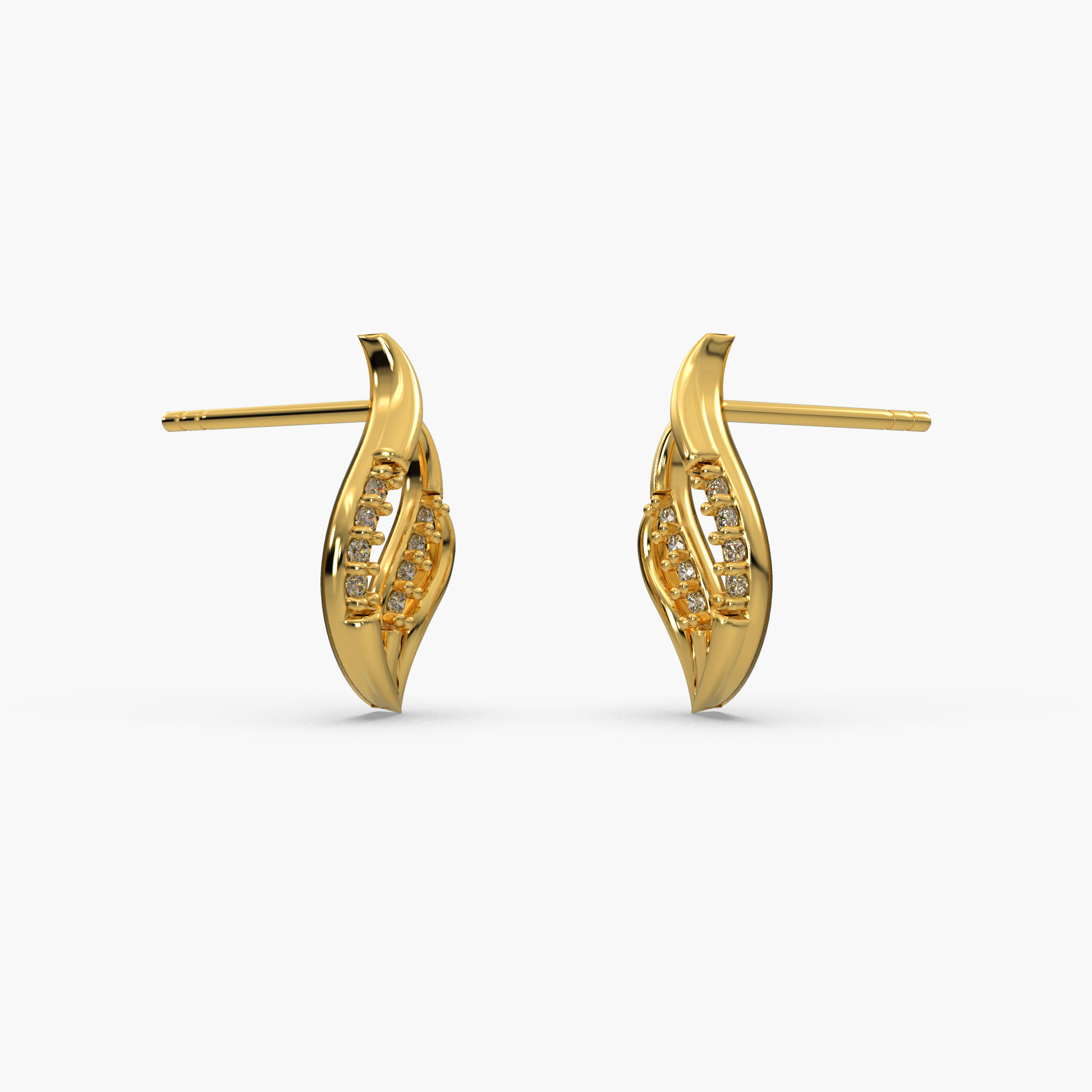 14 Kt Yellow Gold Diamond Earring