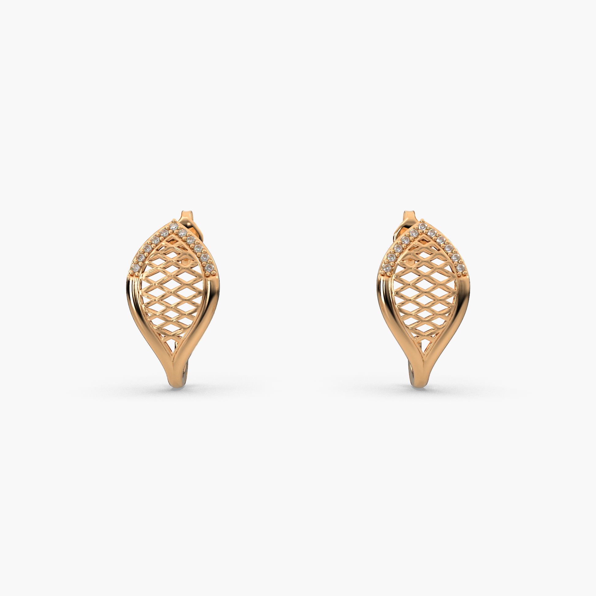 14 Kt Yellow Gold Diamond Earring